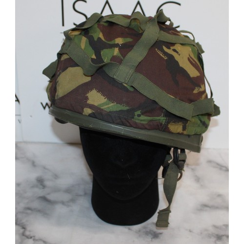 441 - 2 x 1986/1999 Combat Helmets