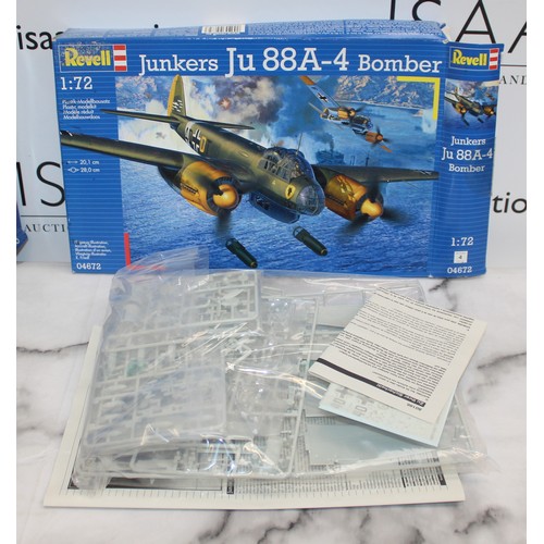 922 - 3 x Boxed REVELL Military Aircraft Model Kits Boxes Are Damaged