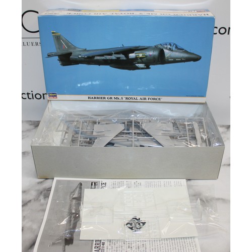 689 - 4 x Boxed HASEGAWA & HALES Military Aircraft Models