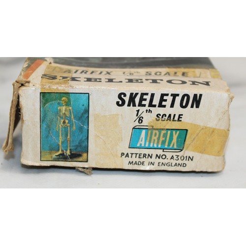 690 - Boxed AIRFIX Skeleton 1/6th