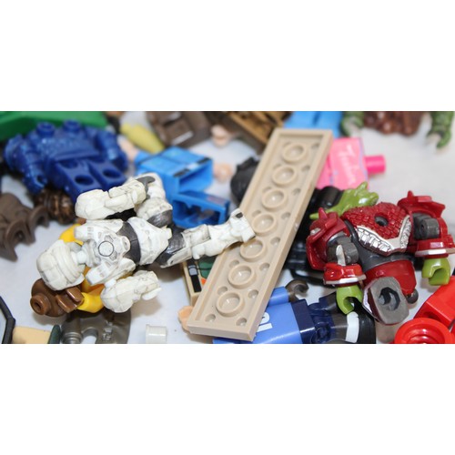 706 - A Quantity Of Collectable Play Worn Lego Pieces Etc