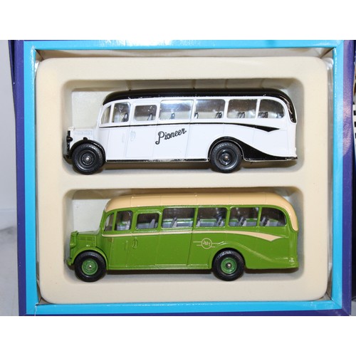 715 - 2 x Boxed Corgi Island Transport And Morris Minors Vans Die-Cast Vehicle
All Look To Be In Good Cond... 