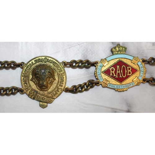 49 - Collectable Vintage Masonic Decorative Belt Pieces...