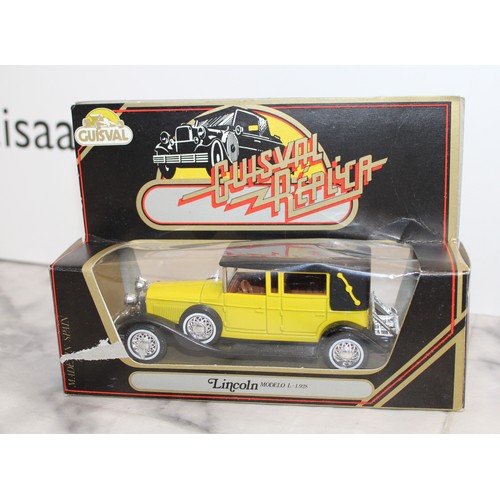 739 - A Selection Of Collectable Boxed Die Cast Model Vehicles By Guisval