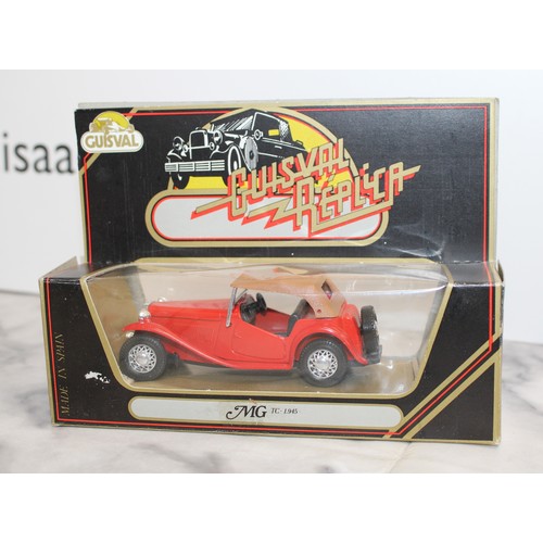 739 - A Selection Of Collectable Boxed Die Cast Model Vehicles By Guisval