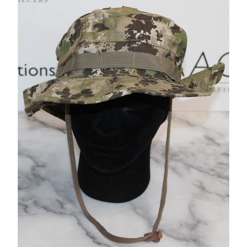 344 - Tactical Response Military Jacket And Hat XL Regular