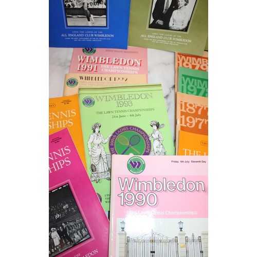 685 - Quantity Of Collectable Magazines/ Programmes Wimbledon & The Lawn Tennis Championships Between 1966... 