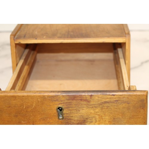 9 - A Collectable Vintage Wooden Box/Draw L:27cm H:13cm D:23cm...