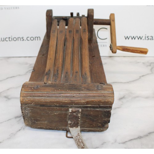 5 - A Collectable Antique Early Bird Scarer (In Working Order) H:24cm L:47cm...