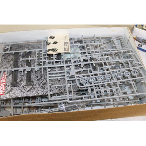 787 - Large Quantity Of Models Incomplete/Used Bits/Boxes/Unopened Bits/All Sorts Etc
Various Conditions