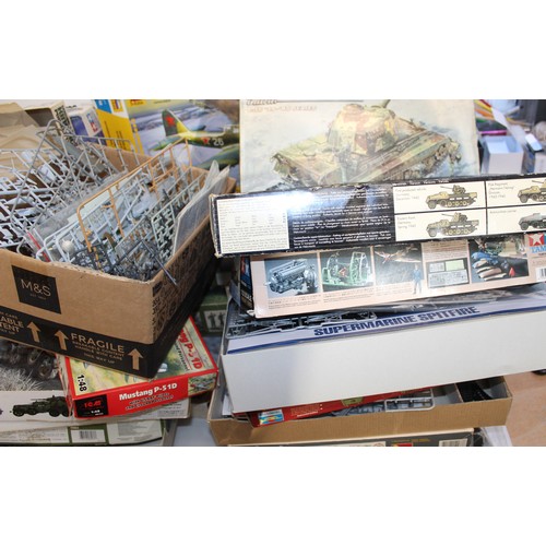 788 - Large Quantity Of Models Incomplete/Used Bits/Boxes/Unopened Bits/All Sorts
Various Conditions