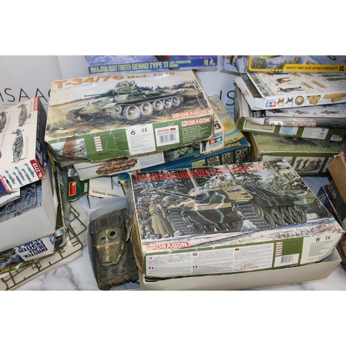 788 - Large Quantity Of Models Incomplete/Used Bits/Boxes/Unopened Bits/All Sorts
Various Conditions