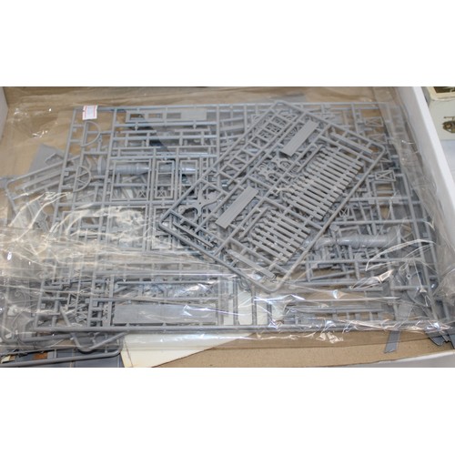 788 - Large Quantity Of Models Incomplete/Used Bits/Boxes/Unopened Bits/All Sorts
Various Conditions