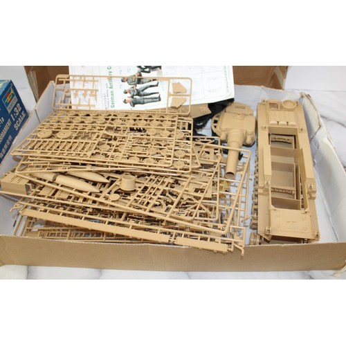 790 - 4 x Boxed Model Kits All Unchecked/Various Conditions Inc- Trumpeter/Eduard/ICM