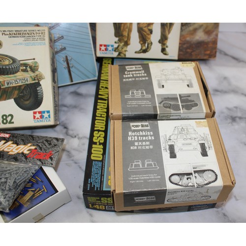 792 - Selection Of Boxed Model Kits Etc Various Conditions Not Checked Inc- Academy/MiniArt/Hobby Boss/IBG... 