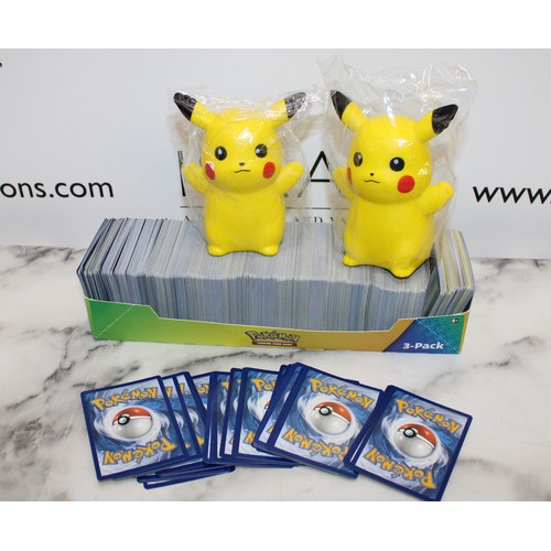 827 - A Quantity Of Pokemon Cards (1000+) And Two Pokemon Squishy Figures