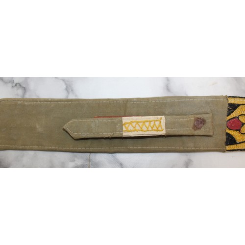 71 - Vintage Arab Jambiya Dagger And Scabbard
Length Of Knife 31cm
Over 18 ID On Collection
COLLECTION ON... 