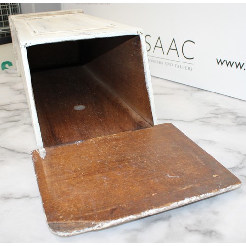 85 - A Collectable Wooden French Bread Box H:80cm
COLLECTION ONLY