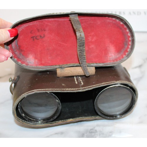 246 - 4 x Binoculars Two Are In Cases All Untested