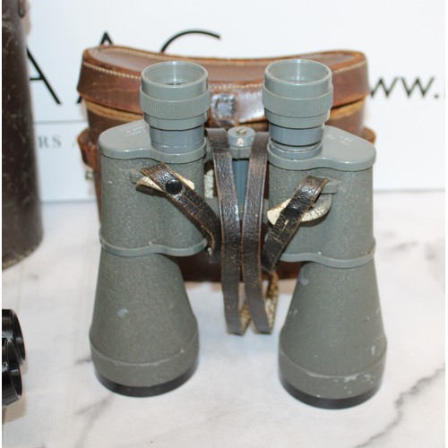 246 - 4 x Binoculars Two Are In Cases All Untested