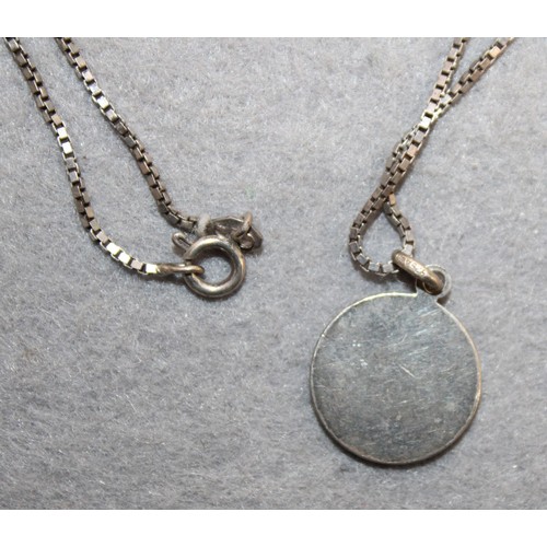 538 - Silver 925 Necklace & St Christopher