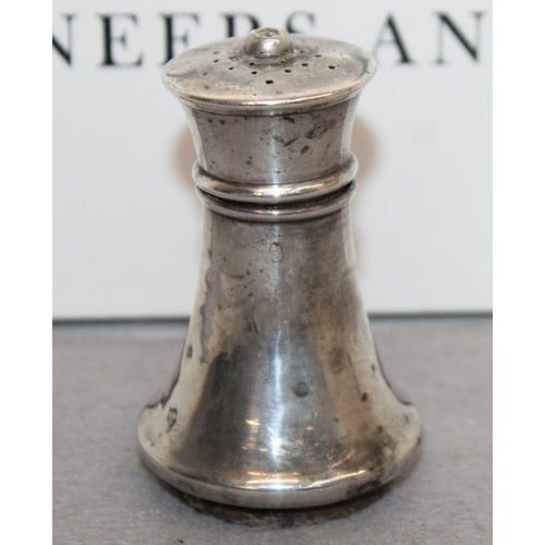 551 - Silver Hallmarked Birmingham Pepper Shaker Height-7cm