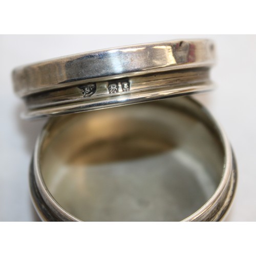 557 - WW1 Westminster Dragoons Silver Hallmarked 1873-1923 With Mirrored Inside Top Trinket Pot