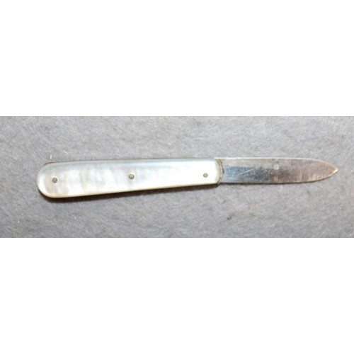 579 - Silver Hallmarked Pen Knife With Mother Of Pearl Handle