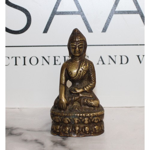 31 - Indian Bronze Shakyamuni Buddha Late 19th Century Height-9cm