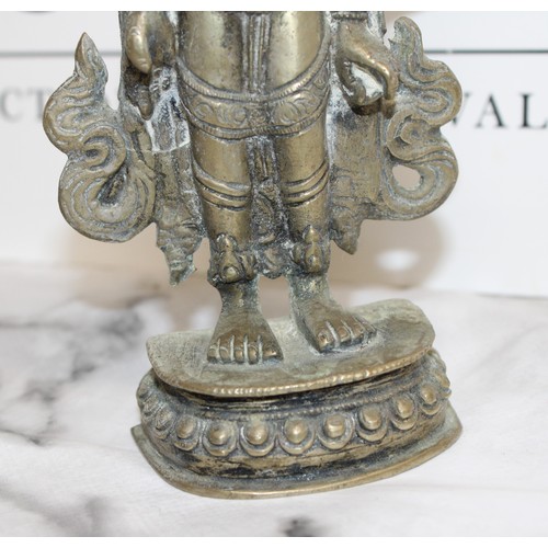 18 - A Collectable Brass Vishnu Statue H:23cm