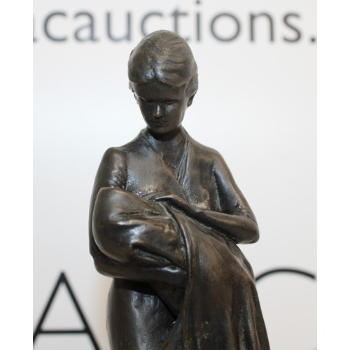 34 - A Collectable Bronzed Statue Of A Lady Nursing A Baby H:24cm