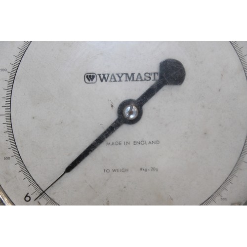 119 - Vintage Waymaster Hanging Scale
Size 26cm x 26cm
Length 56cm