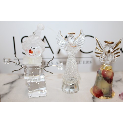 226 - Selection Of Glass Items Inc-Musical Globe /Angels/Snowman Tallest Globe 14cm
COLLECTION ONLY