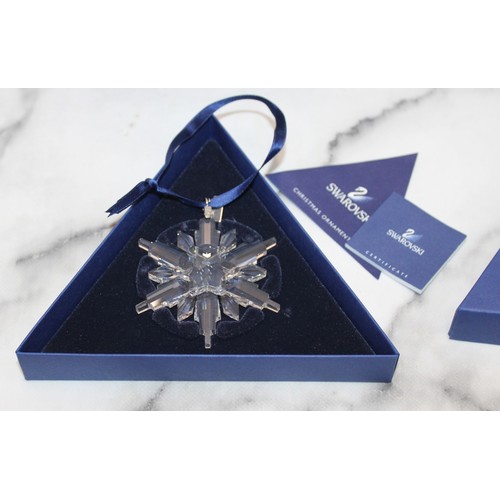 232 - Boxed Swarovski Christmas Ornament 2006