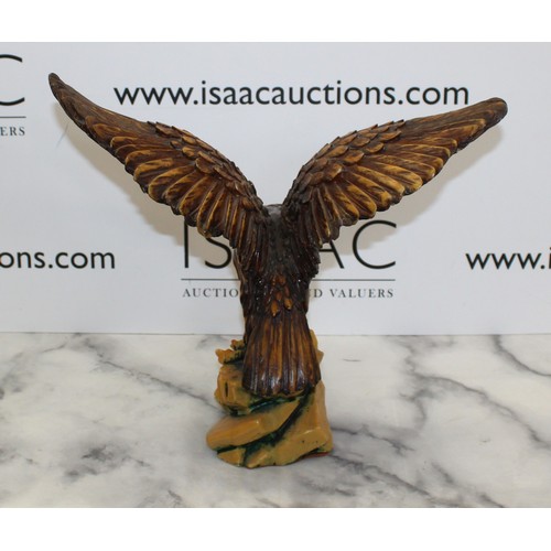 121 - Large Eagle
Height 31cm