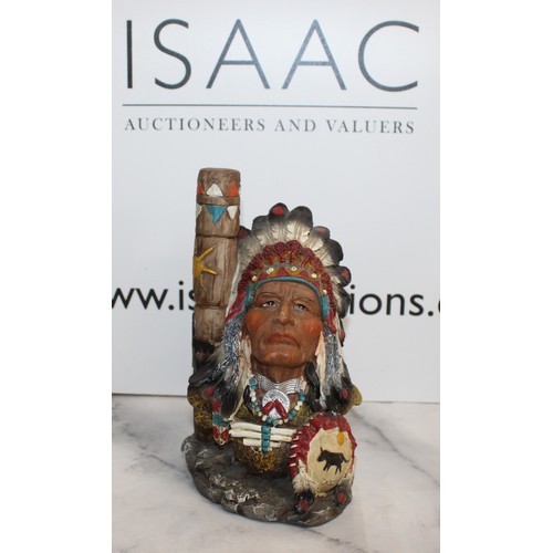 130 - Resin 2 x Indian Chief And Warrior Figures, Wolf Dreamcatcher, Totem Pole, Feathered Soul Mate Ornam... 