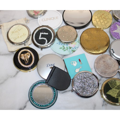 141 - Selection Of Compact Mirrors Etc