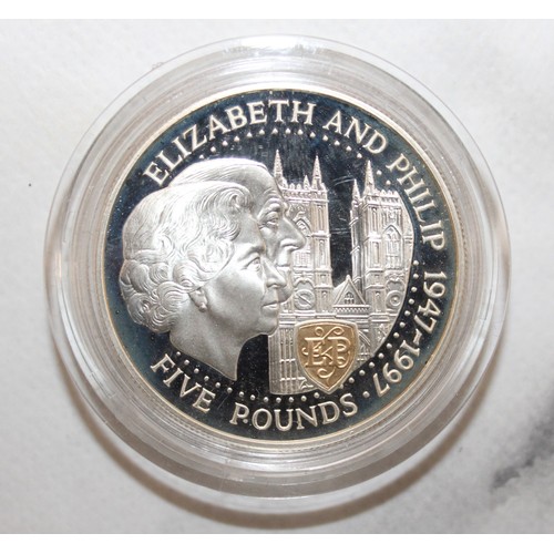 372 - Cased 1997 Bailiwick Of Guernsey Silver Five Pounds Coin