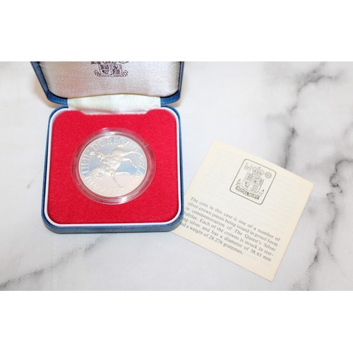 589 - Boxed Royal Mint 1977 Silver Jubilee Silver Crown