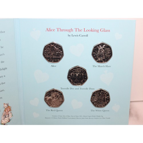 382 - 2021 Alice Through The Looking Glass Isle Of Man BU 50p Set 5 Coins