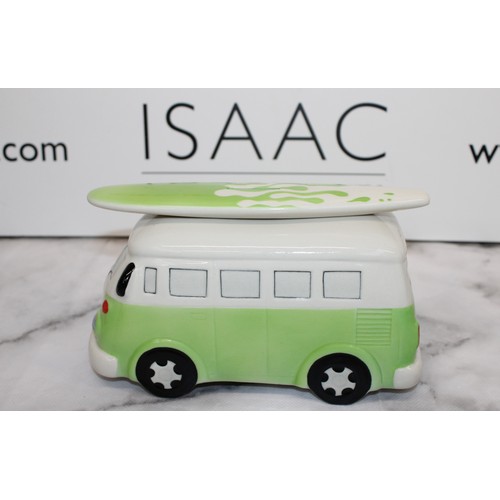 168 - 4 X Collectable VW Ceramic Money Boxes Longest:21.5cm (1 x Limited Edition) Various Conditions
COLLE... 