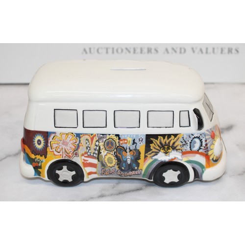 169 - 4 x Collectable Ceramic VW Money Boxes (1 x Limited Edition) Longest:21.5cm various conditions
COLLE... 