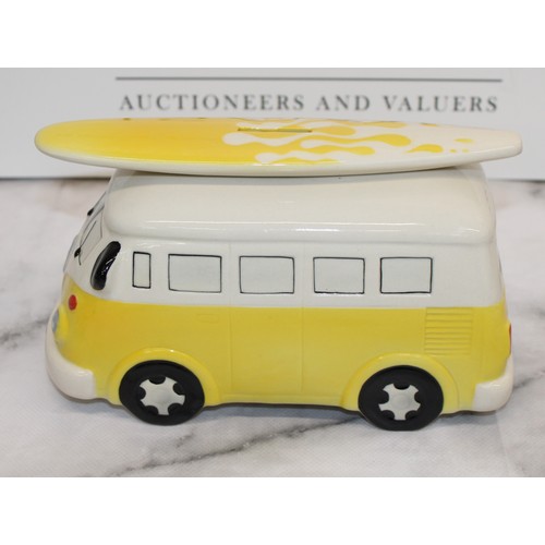 169 - 4 x Collectable Ceramic VW Money Boxes (1 x Limited Edition) Longest:21.5cm various conditions
COLLE... 