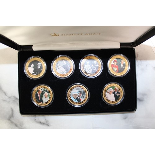 404 - Boxed Jubilee Mint Platinum Wedding Anniversary Photographic Collection 24 Carat Gold Plated Copper