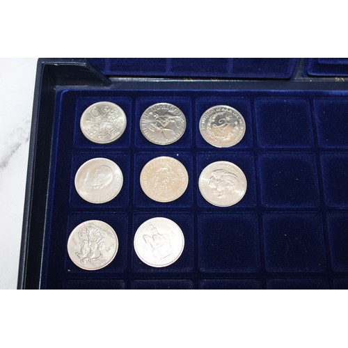 421 - Case Containing Mixed Commemorative Coins/Medals & Empty Trays