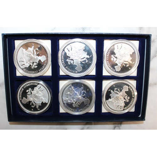 428 - 2 x Boxes Containing Statue Of Liberty History Coins/1991 Suomi Finland Coin/European Currencies Coi... 