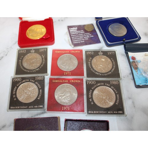 433 - Selection Of Collectable Commemorative Coins Etc