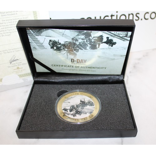 176 - 3 x Boxed Packed Commemorative Coins Inc- The Red Arrows 2015 Display Season/D-DAY 70th Anniversary/... 