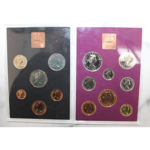 463 - 1970 and 1971 Royal Mint Annual Coin Sets