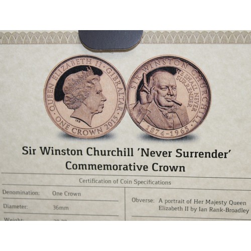 980 - 2 x Commemorative Collectable Coins Inc: Sir Winston Churchill 'Never Surrender' Limited Edition Cro... 